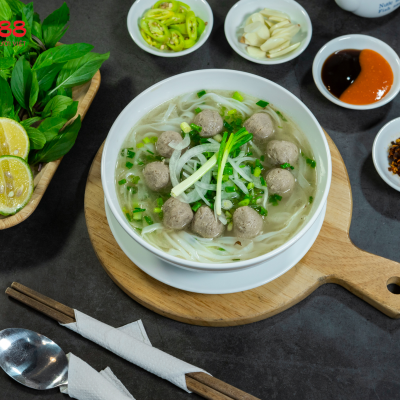 Phở bò viên